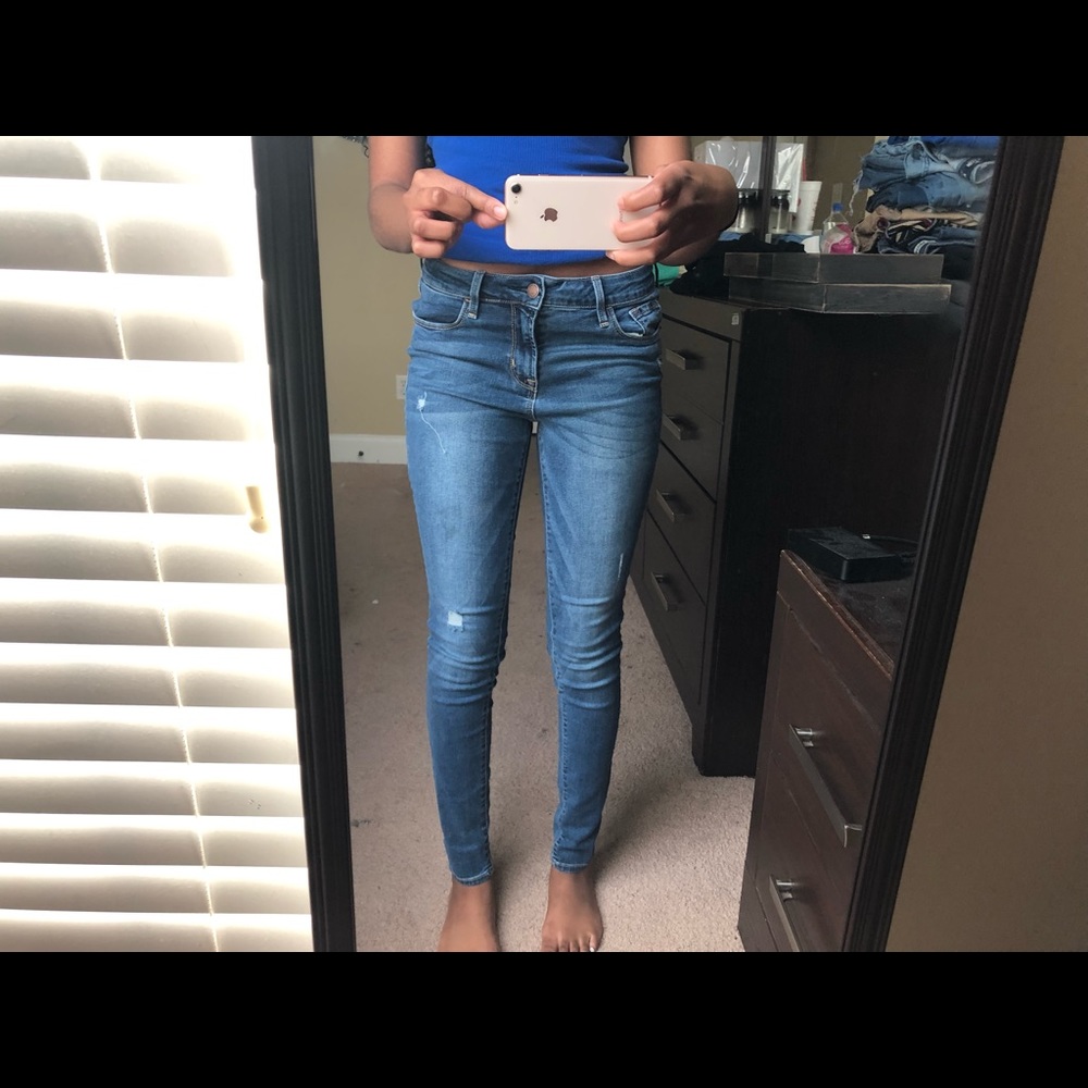 Slight Ripped Jeans